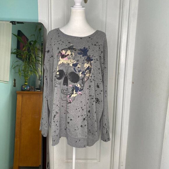 Torrid Gray Long Raglan Sleeve Crew Neck Classic Fit Skull Sweatshirt, 2X #290 - Picture 3 of 9